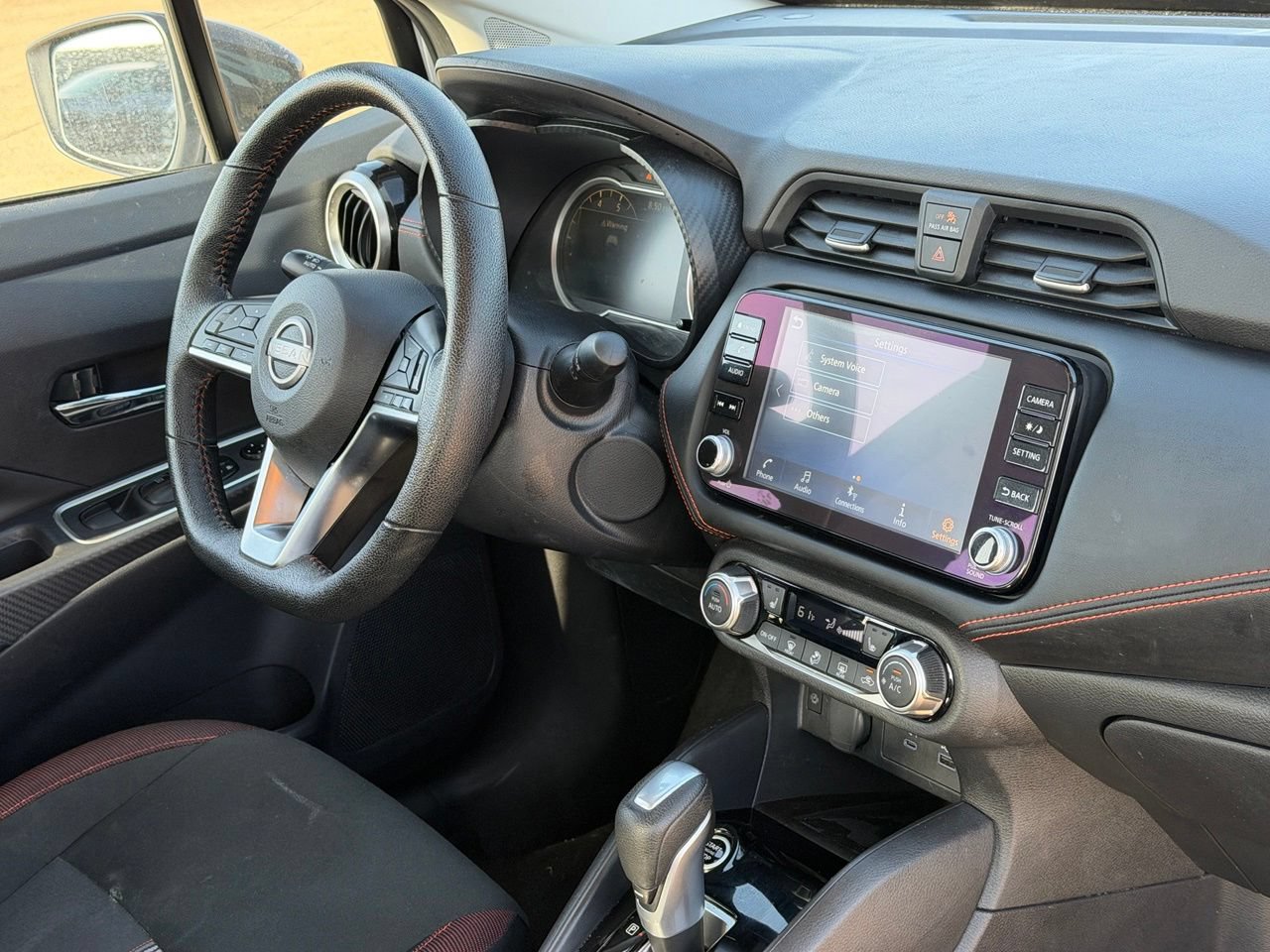 Certified 2025 Nissan Versa SR w/ Trunk Package FWD image 31