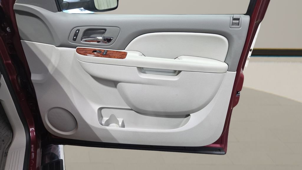 Used 2013 Chevrolet Silverado 1500 LTZ w/ LTZ Plus Package image 25