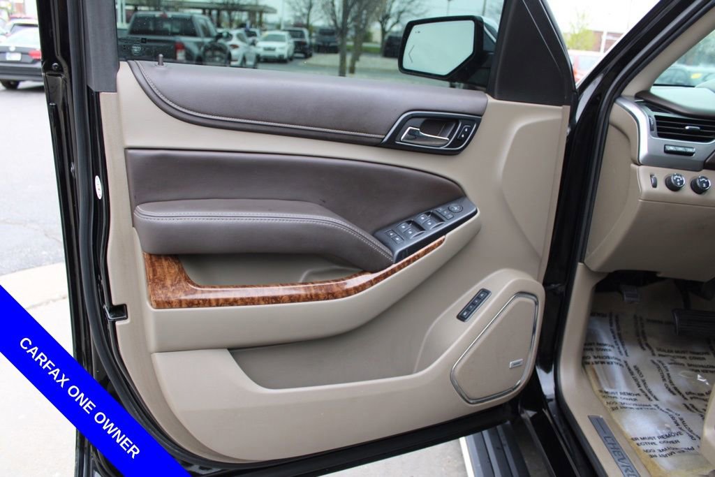Used 2017 Chevrolet Suburban Premier image 20