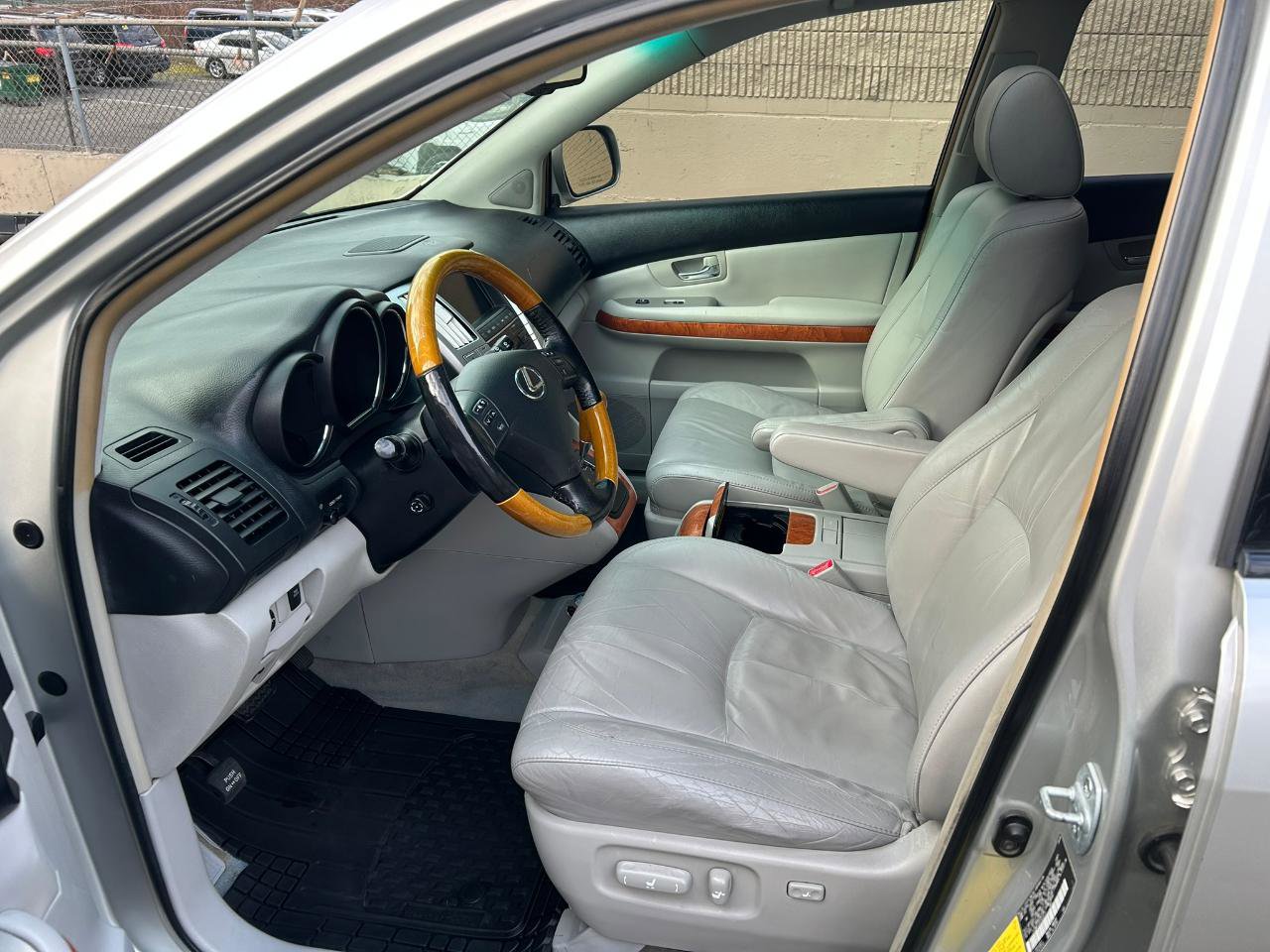 Used 2007 Lexus RX 400h AWD image 13