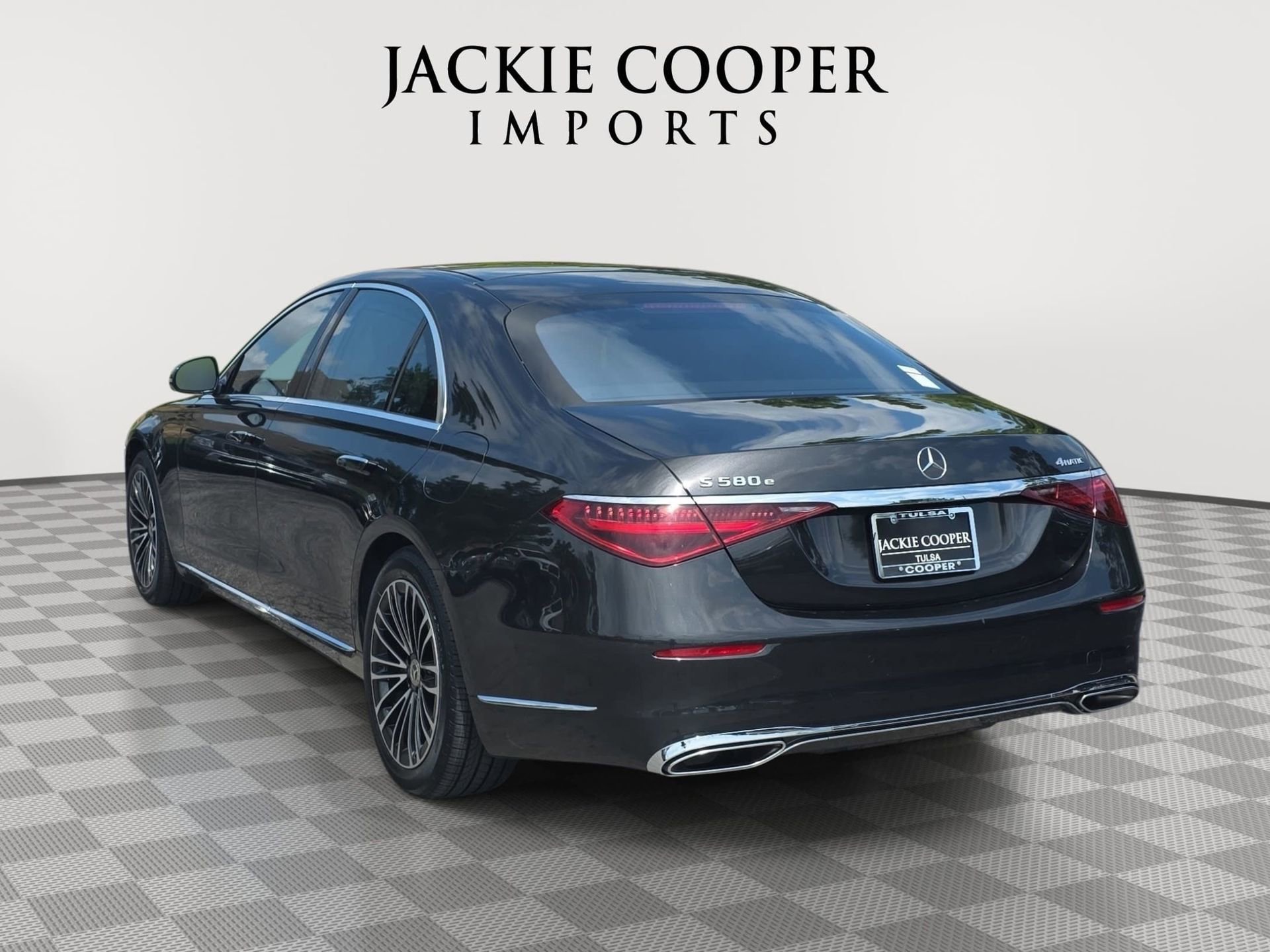 Used 2023 Mercedes-Benz S 580e 4MATIC Sedan image 7