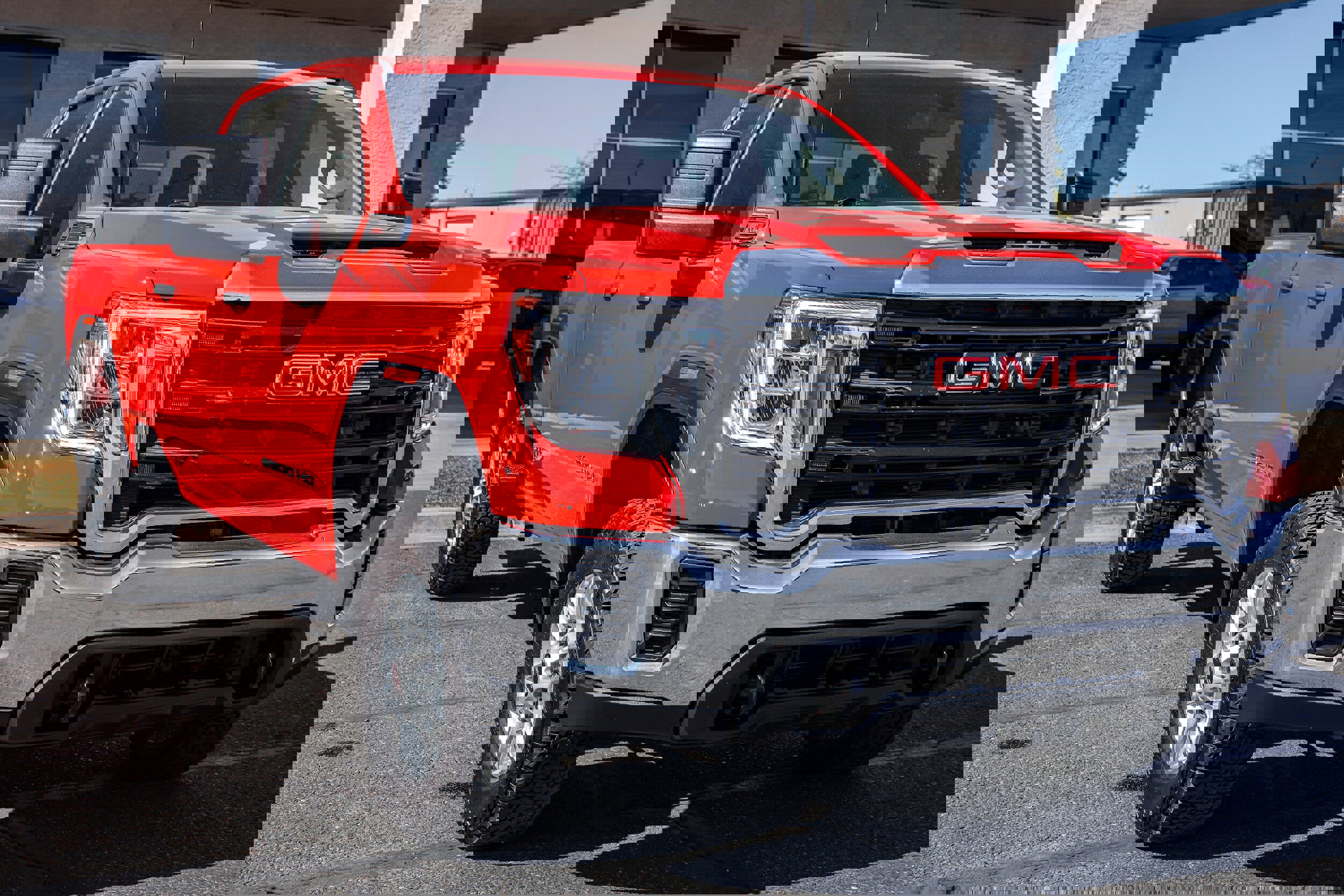 Used 2023 GMC Sierra 2500 Pro image 3