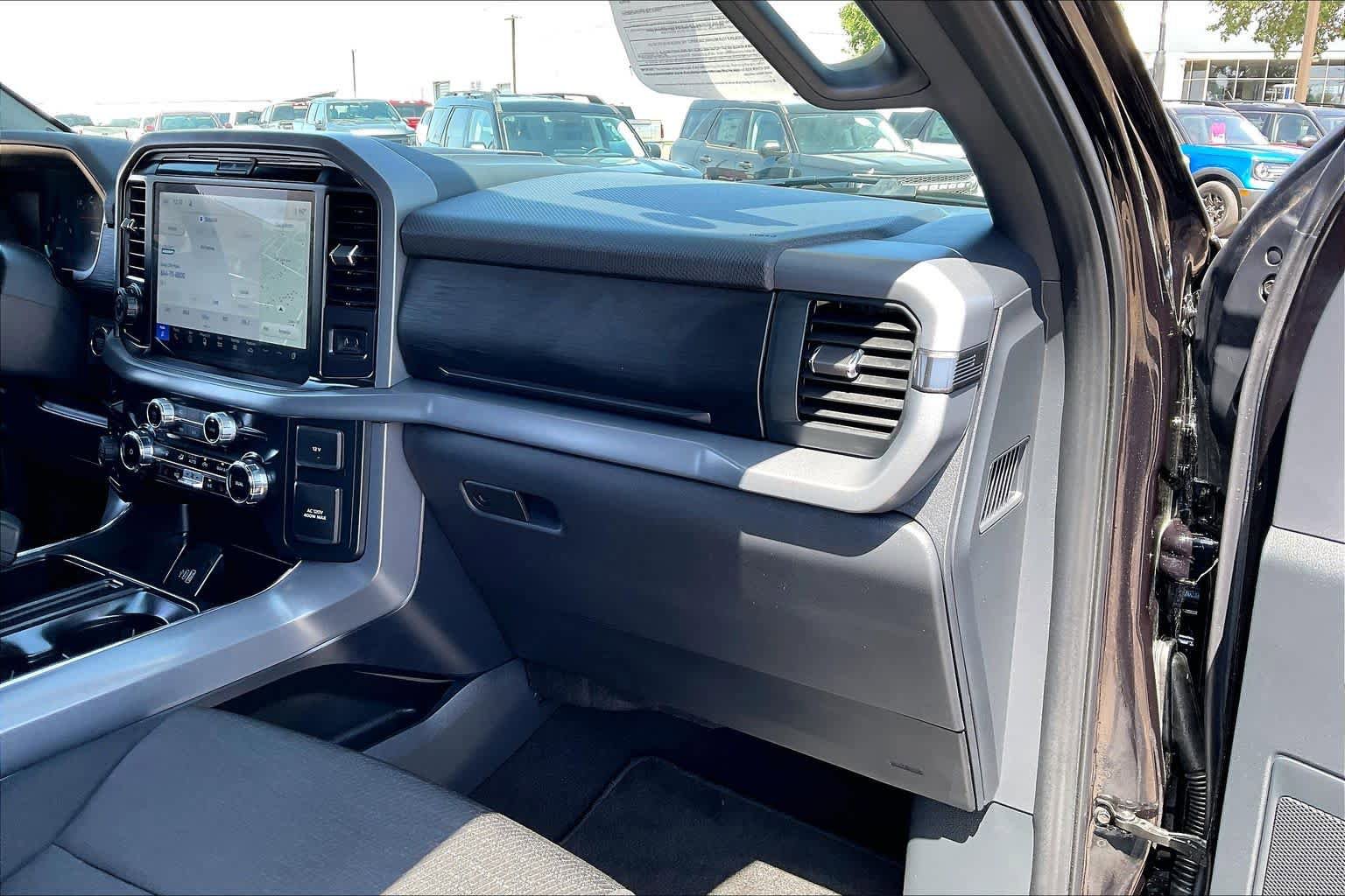 Used 2026 Ford F150 XLT w/ Equipment Group 302A MID AWD/4WD image 18