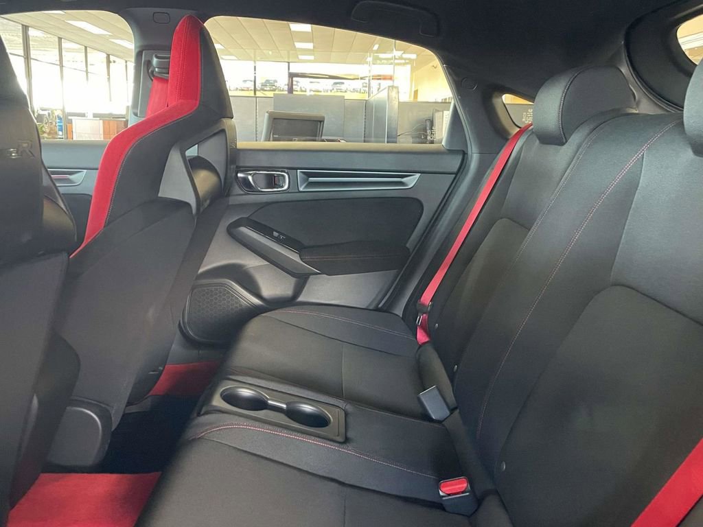 Used 2025 Honda Civic Type R image 19
