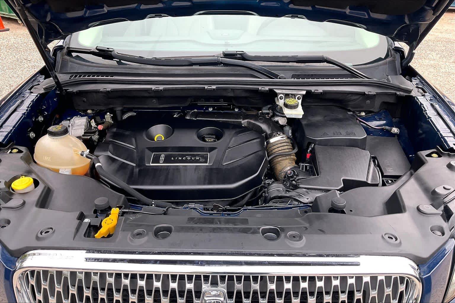 Used 2019 Lincoln MKC Reserve FWD image 30