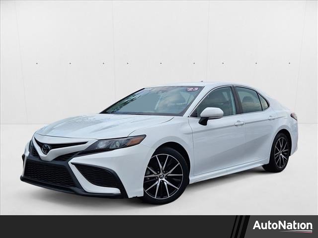 Used 2023 Toyota Camry SE