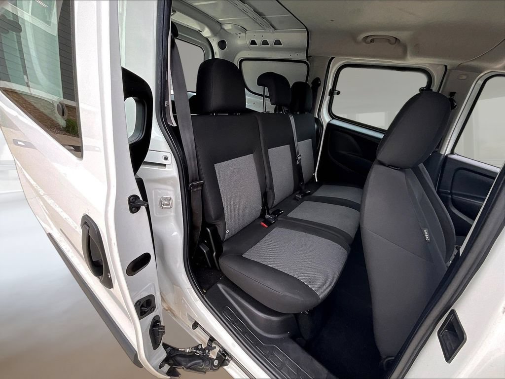 Used 2021 RAM ProMaster City Tradesman SLT FWD image 23