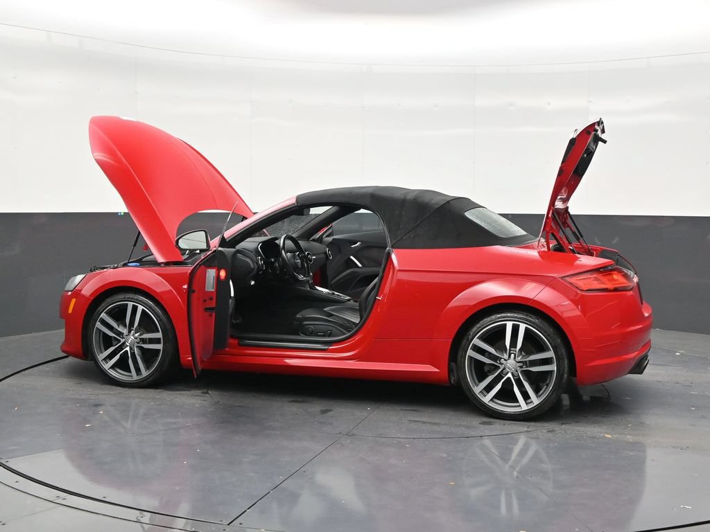 Used 2017 Audi TT 2.0T w/ Technology Package AWD/4WD image 30