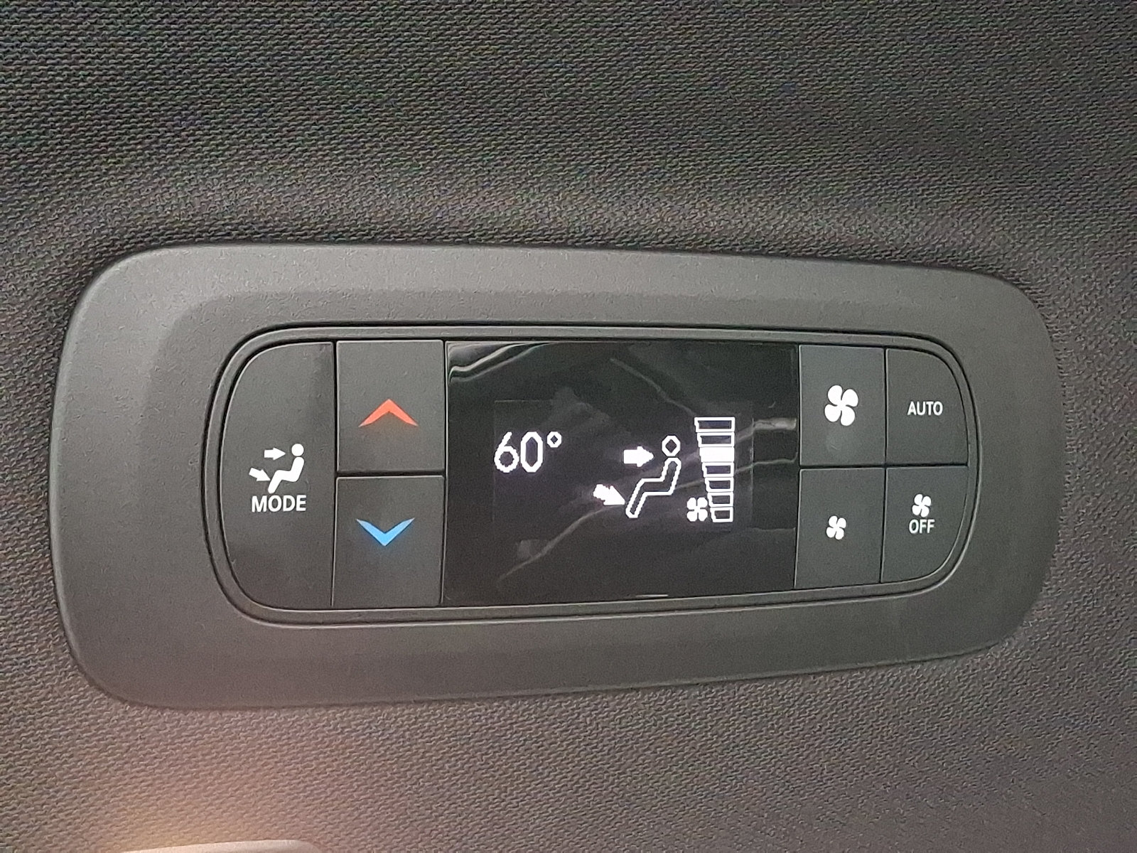 Used 2026 Chrysler Pacifica Limited w/ S Appearance Package FWD image 12