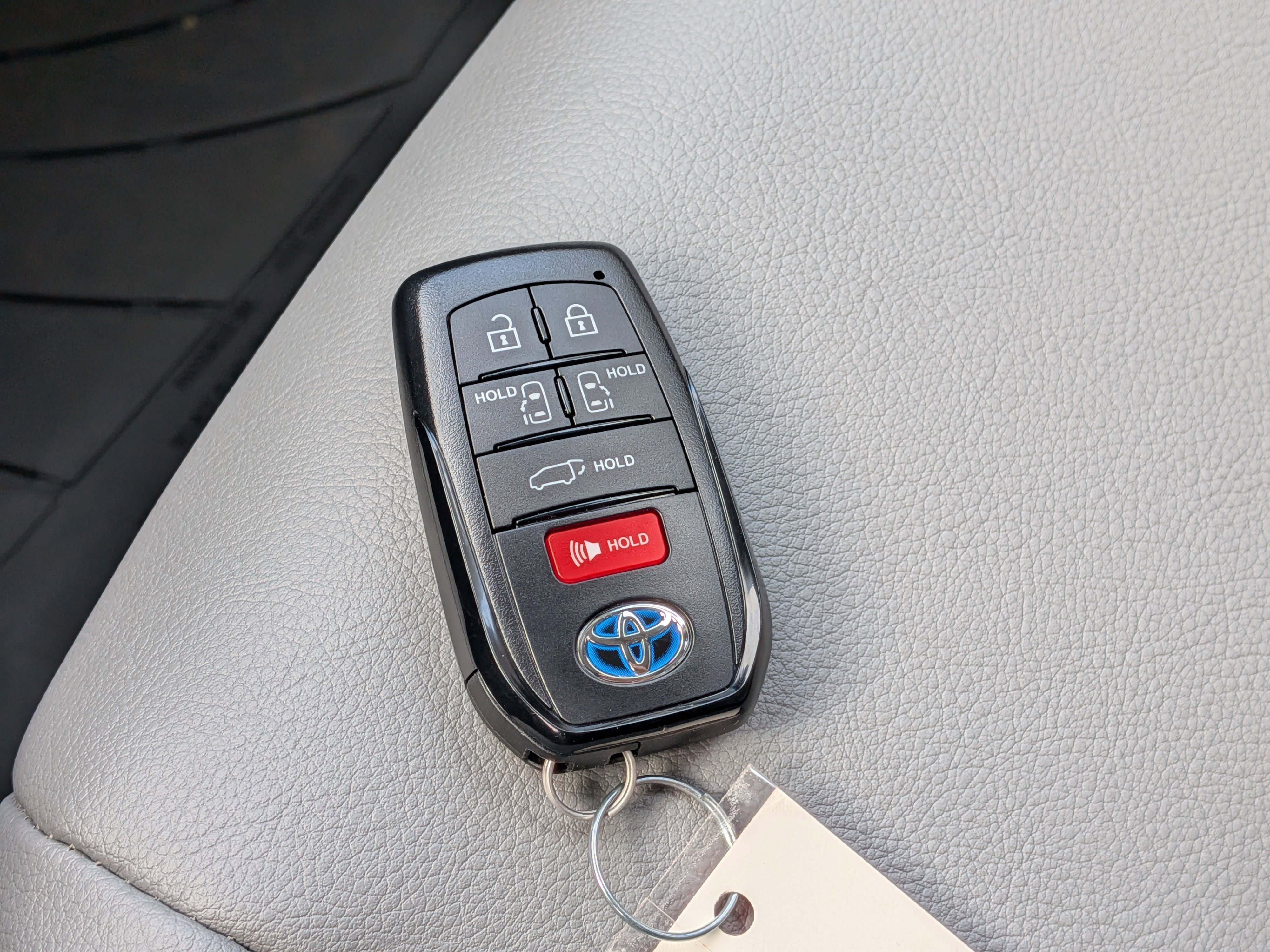 New 2025 Toyota Sienna XLE w/ XLE Plus Package image 22