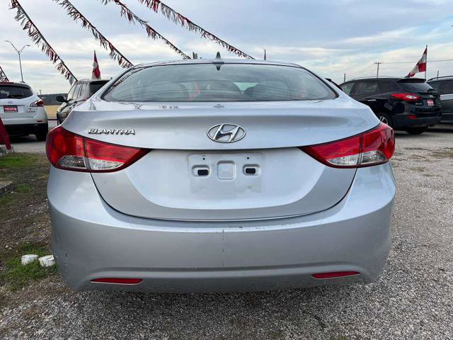 Used 2011 Hyundai Elantra GLS image 6