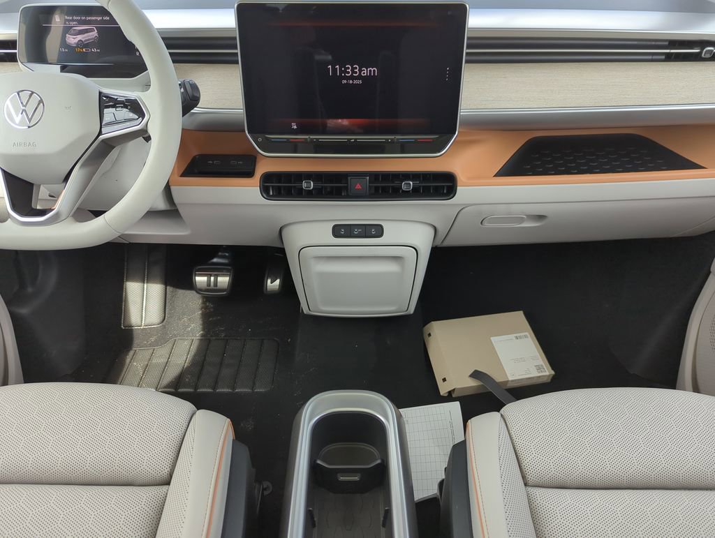 New 2025 Volkswagen ID. Buzz Pro S Plus image 22