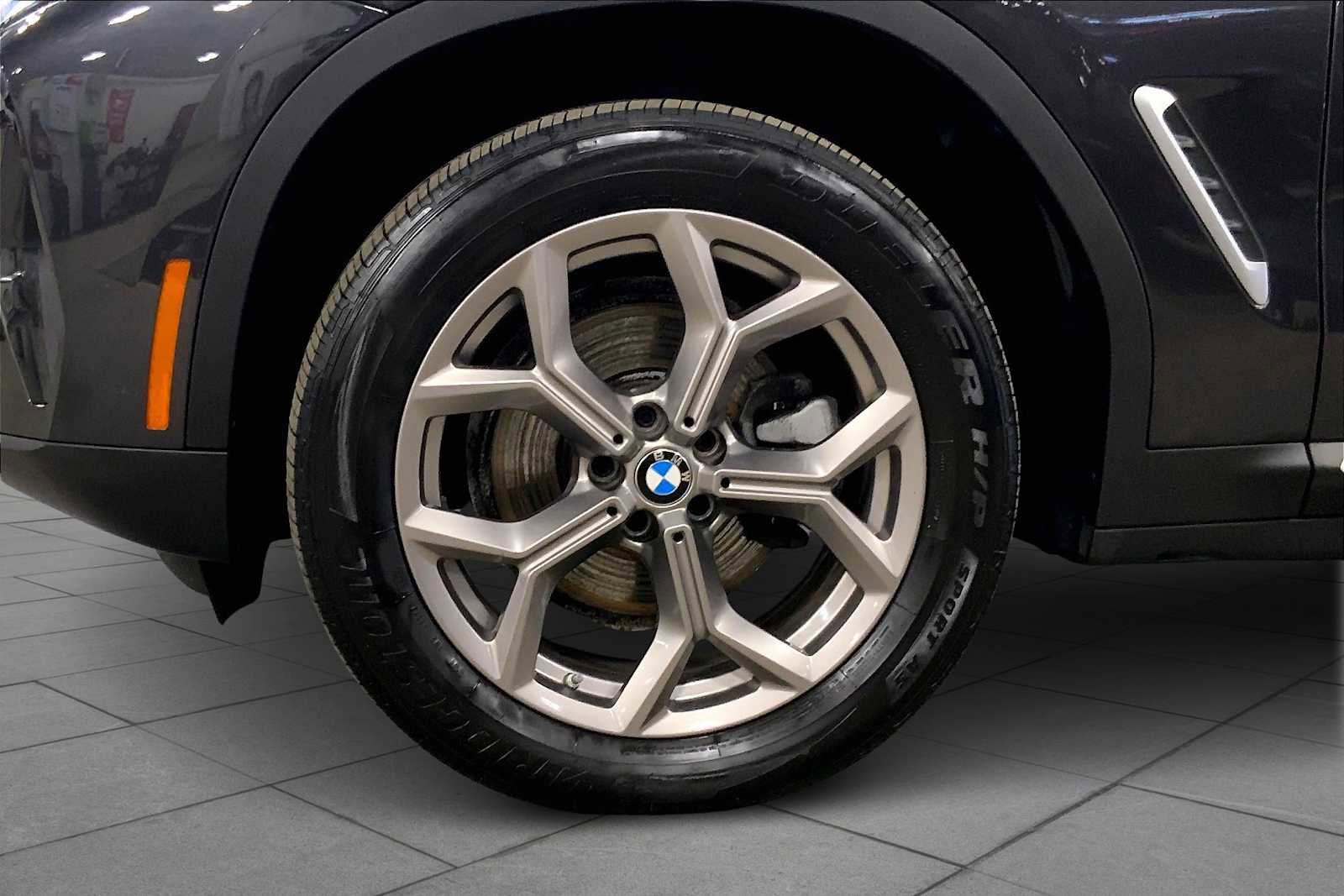 Used 2024 BMW X3 xDrive30i image 10