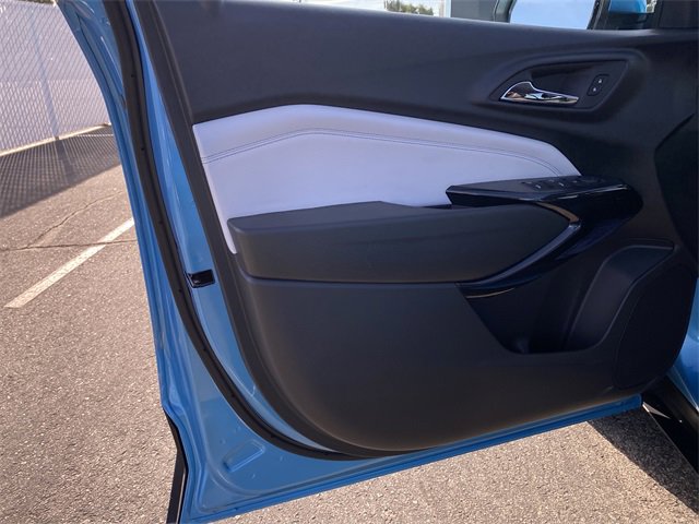 Certified 2025 Chevrolet Trax LT w/ LT Convenience Package image 20