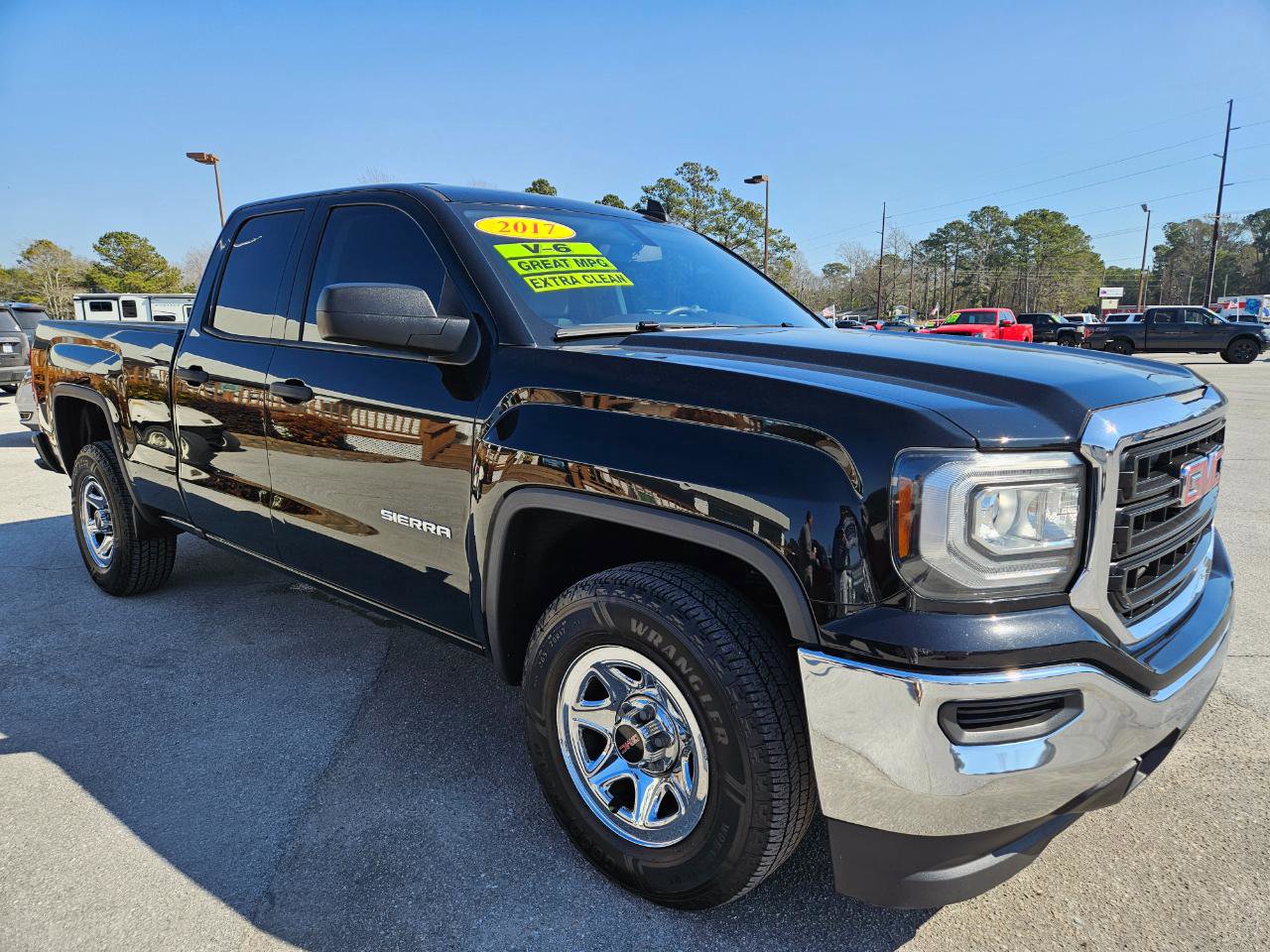 Used 2017 GMC Sierra 1500 2WD Double Cab w/ Sierra Convenience Package image 8