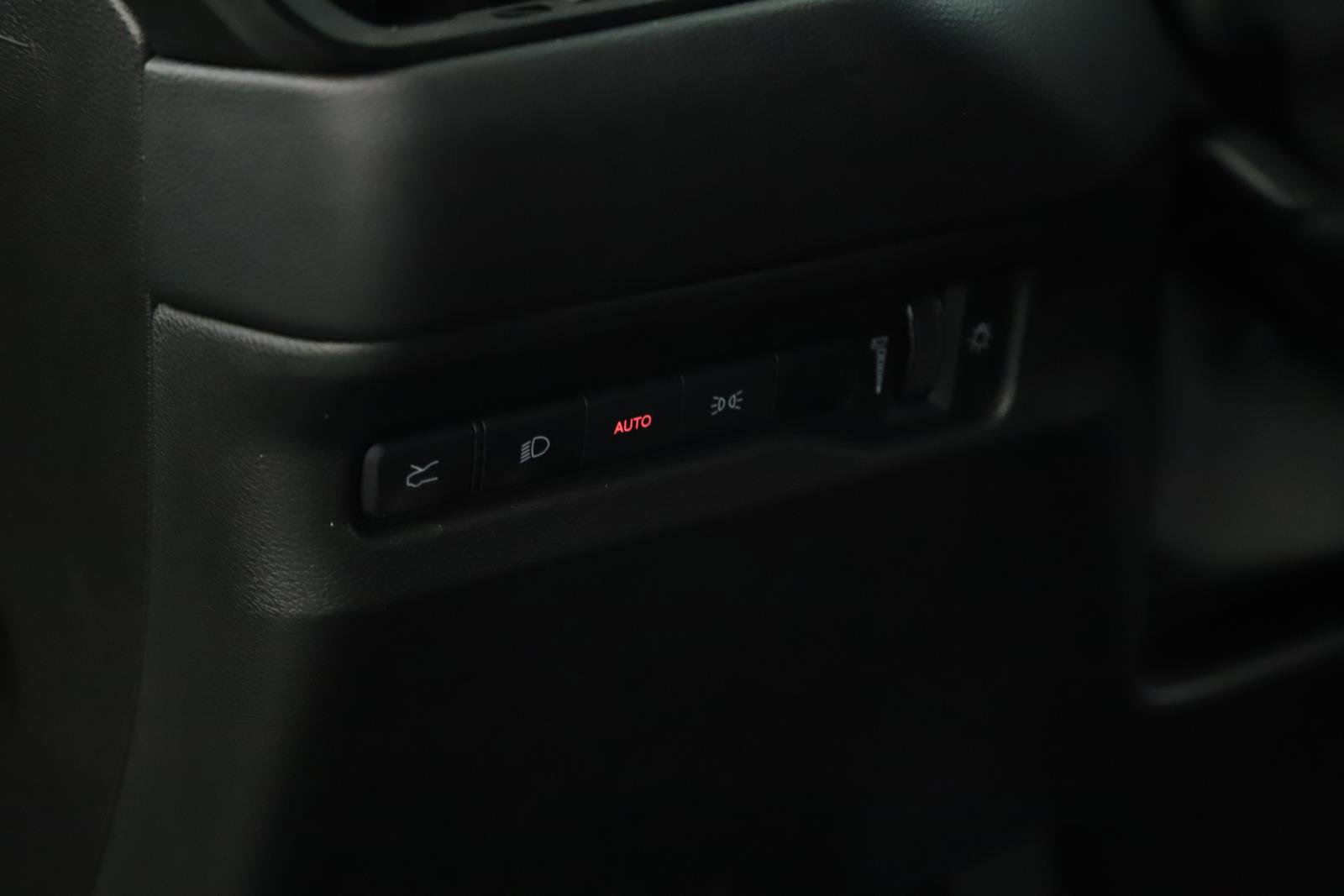 New 2026 Dodge Charger Daytona Scat Pack w/ Track Package image 8