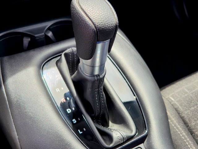 Used 2024 Honda HR-V LX image 31