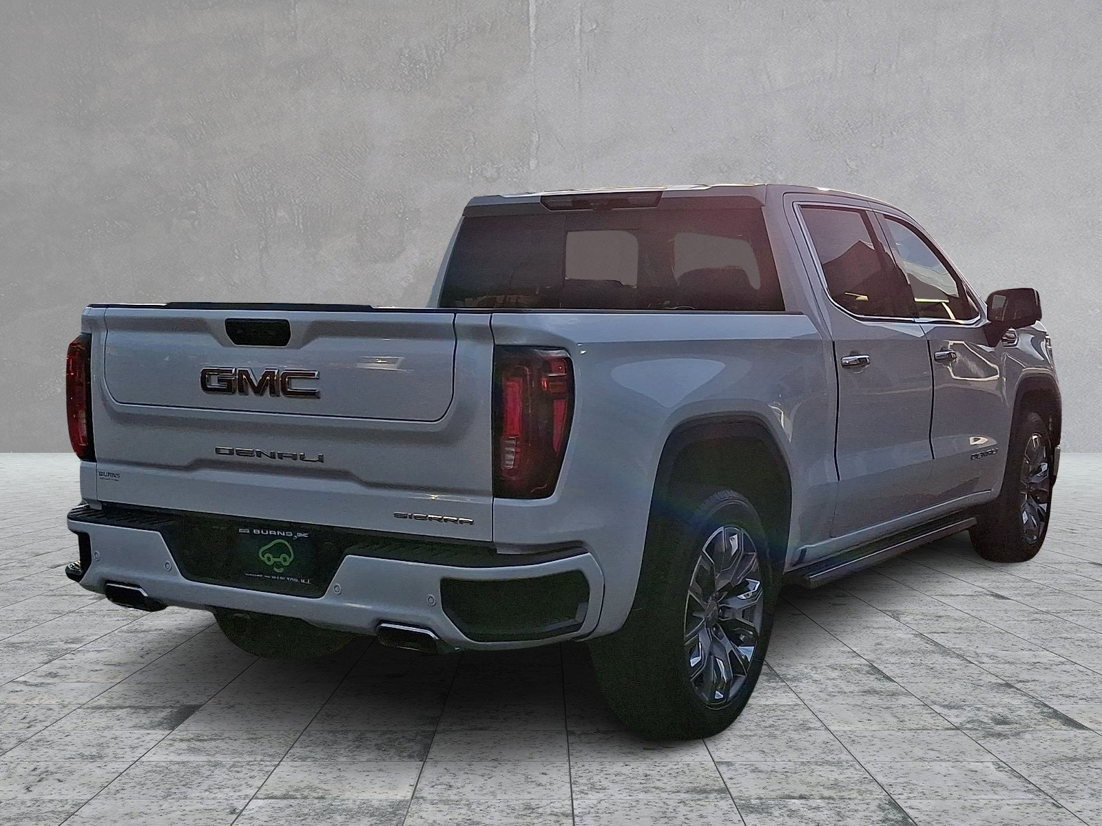 Certified 2025 GMC Sierra 1500 Denali w/ Denali Reserve Package AWD/4WD image 5