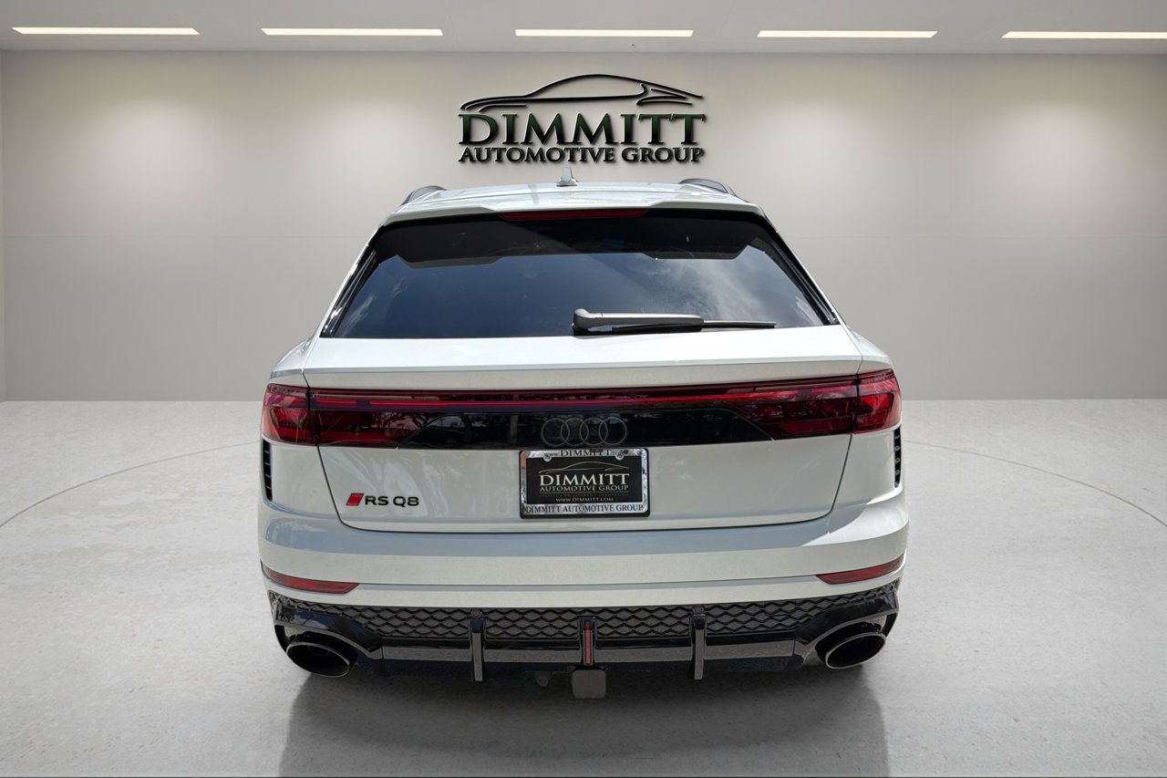 Used 2026 Audi RS Q8 performance AWD/4WD image 4