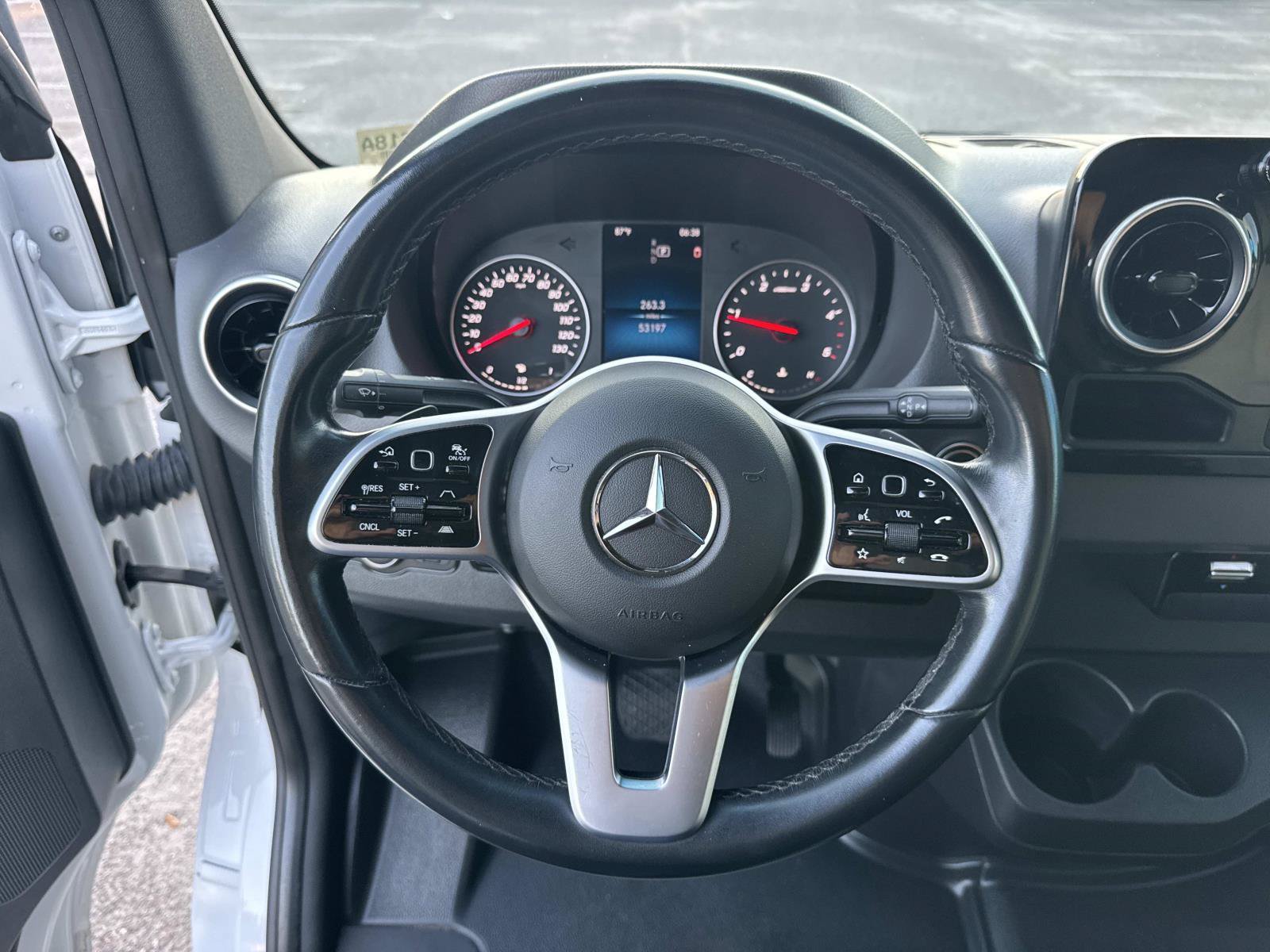 Used 2020 Mercedes-Benz Sprinter 3500 image 43
