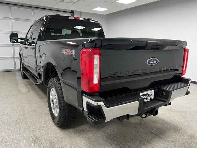 Used 2023 Ford F250 XLT w/ Camper Package AWD/4WD image 8