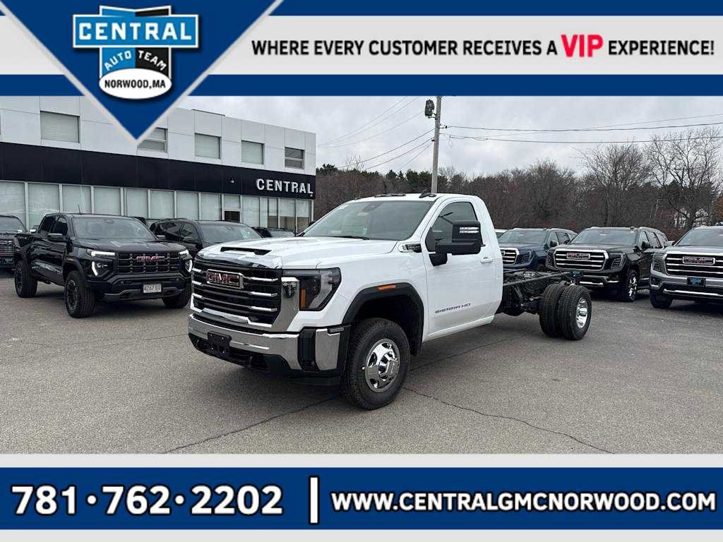 New 2026 GMC Sierra 3500 SLE w/ SLE Convenience Package AWD/4WD image 1