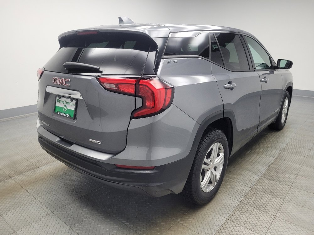 Used 2020 GMC Terrain SLE w/ LPO, Floor Liner Package image 9