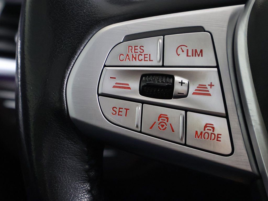 Used 2021 BMW 740i xDrive w/ Premium Package image 45