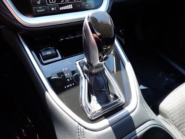 Used 2025 Subaru Outback Premium AWD/4WD image 19