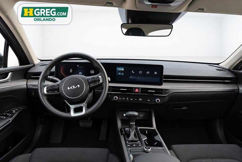 Used 2025 Kia K5 LXS FWD image 13