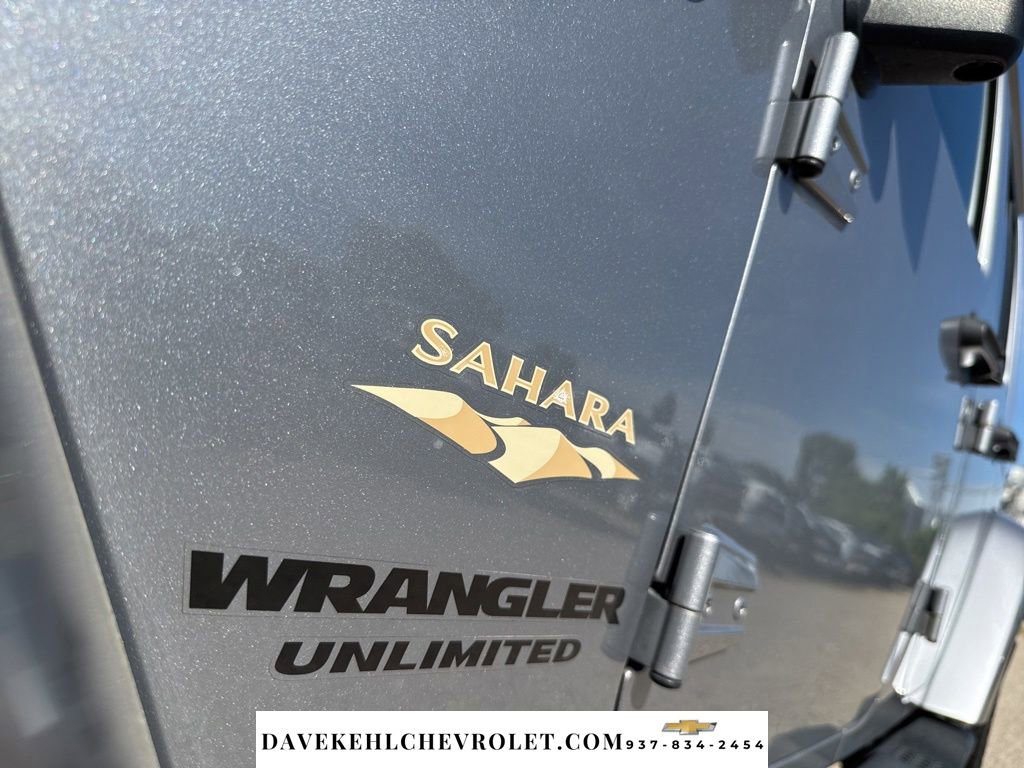 Used 2015 Jeep Wrangler Unlimited Sahara AWD/4WD image 36