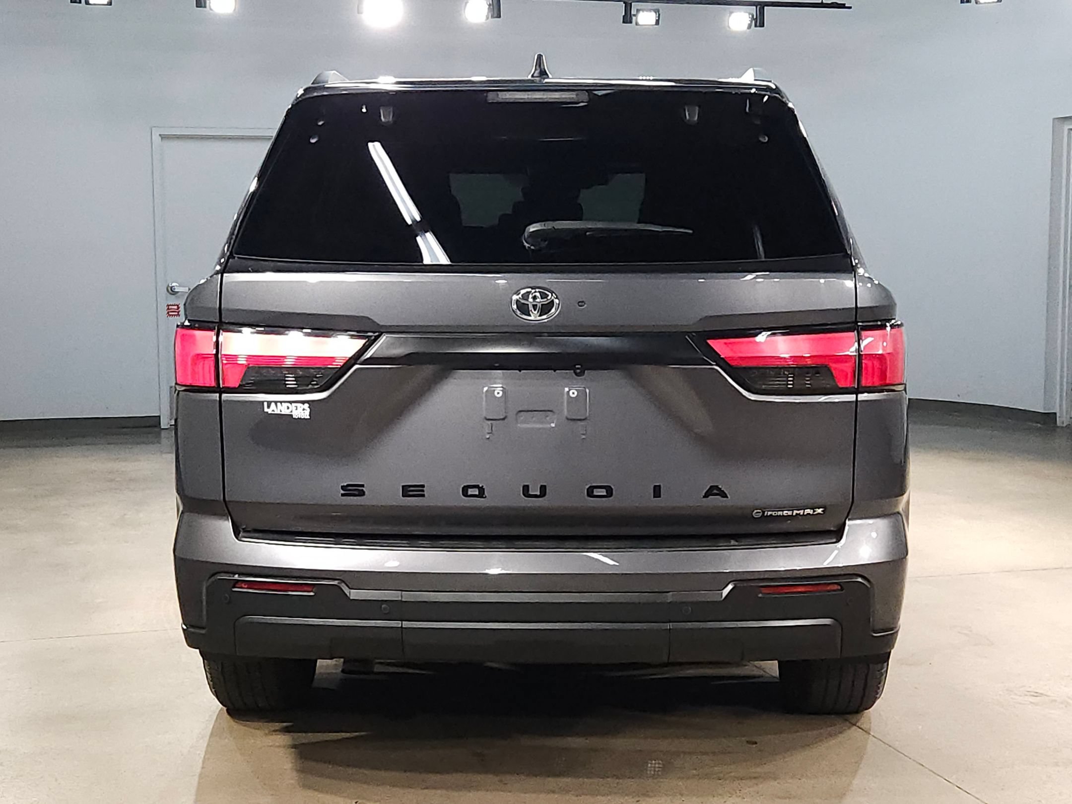 Certified 2025 Toyota Sequoia SR5 AWD/4WD image 6