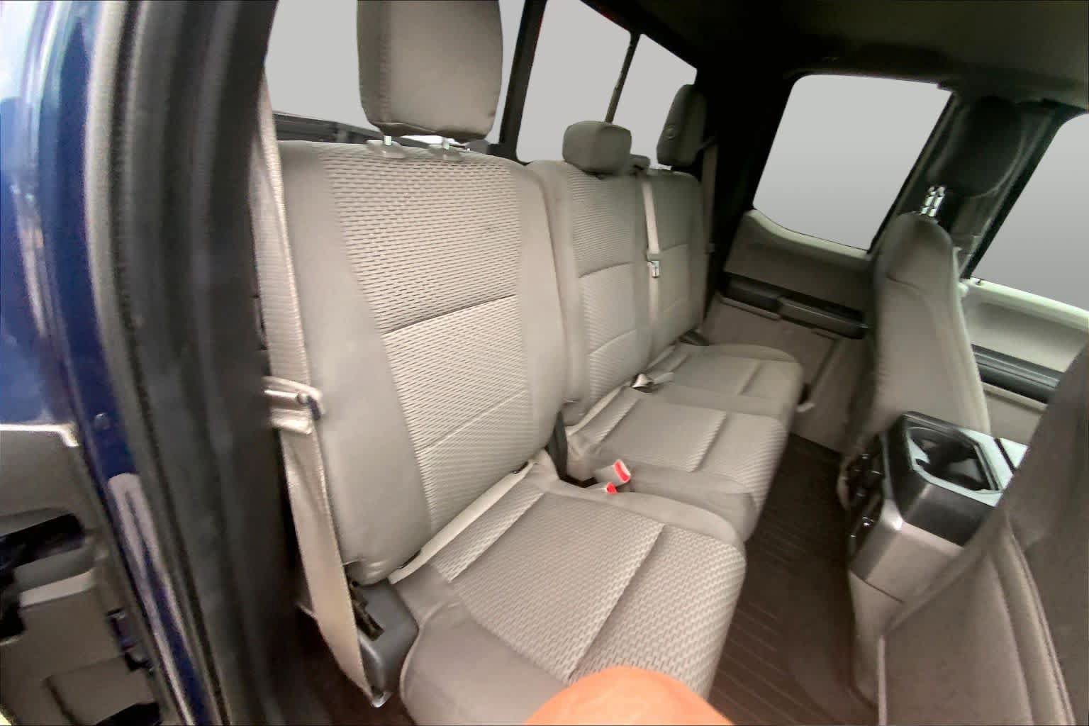 Used 2015 Ford F150 XLT w/ Equipment Group 302A Luxury AWD/4WD image 20