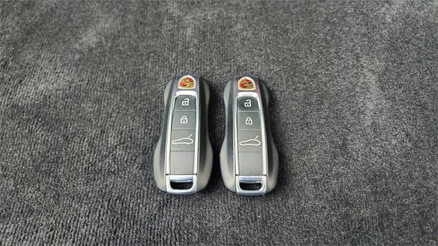 Used 2023 Porsche Panamera Platinum Edition image 60