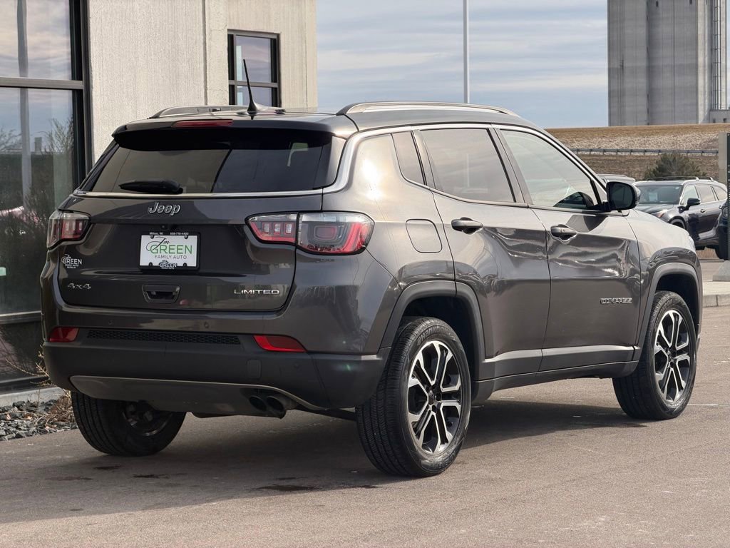 Used 2022 Jeep Compass Limited w/ Sun and Sound Group image 5