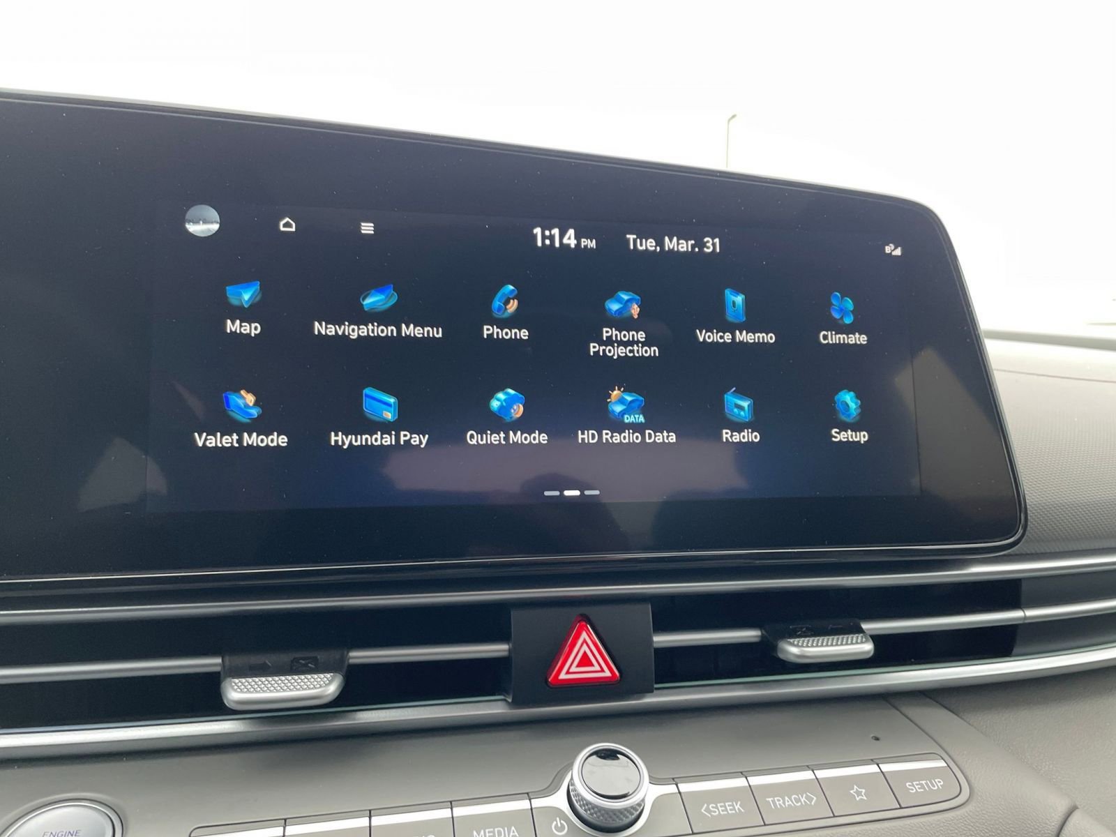 Used 2025 Hyundai Elantra SEL image 21