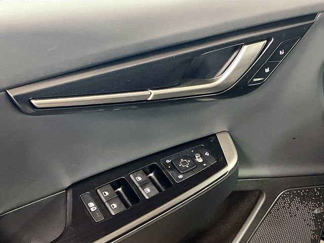 New 2025 Kia EV6 Wind image 18