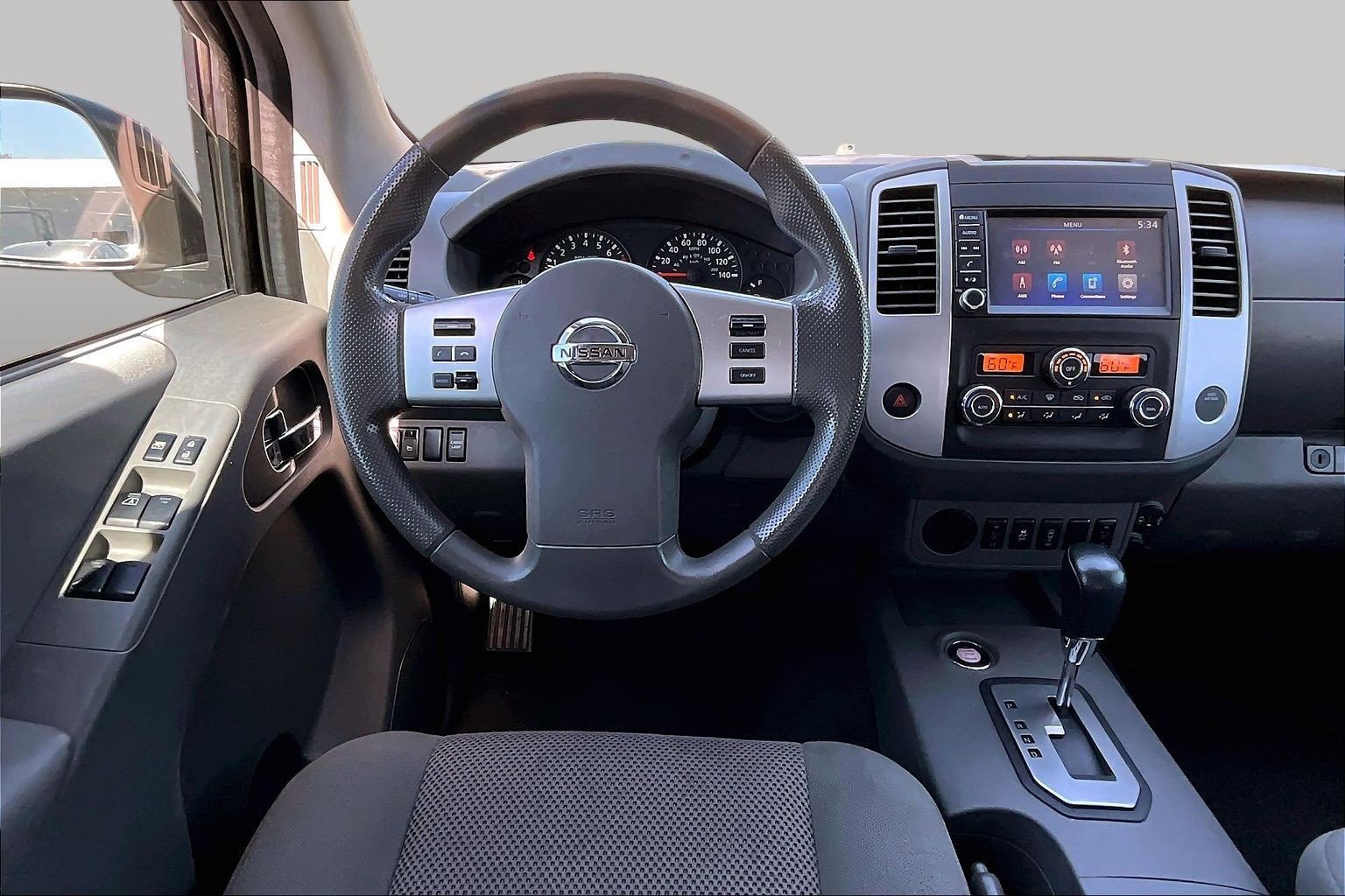Used 2021 Nissan Frontier SV RWD image 5