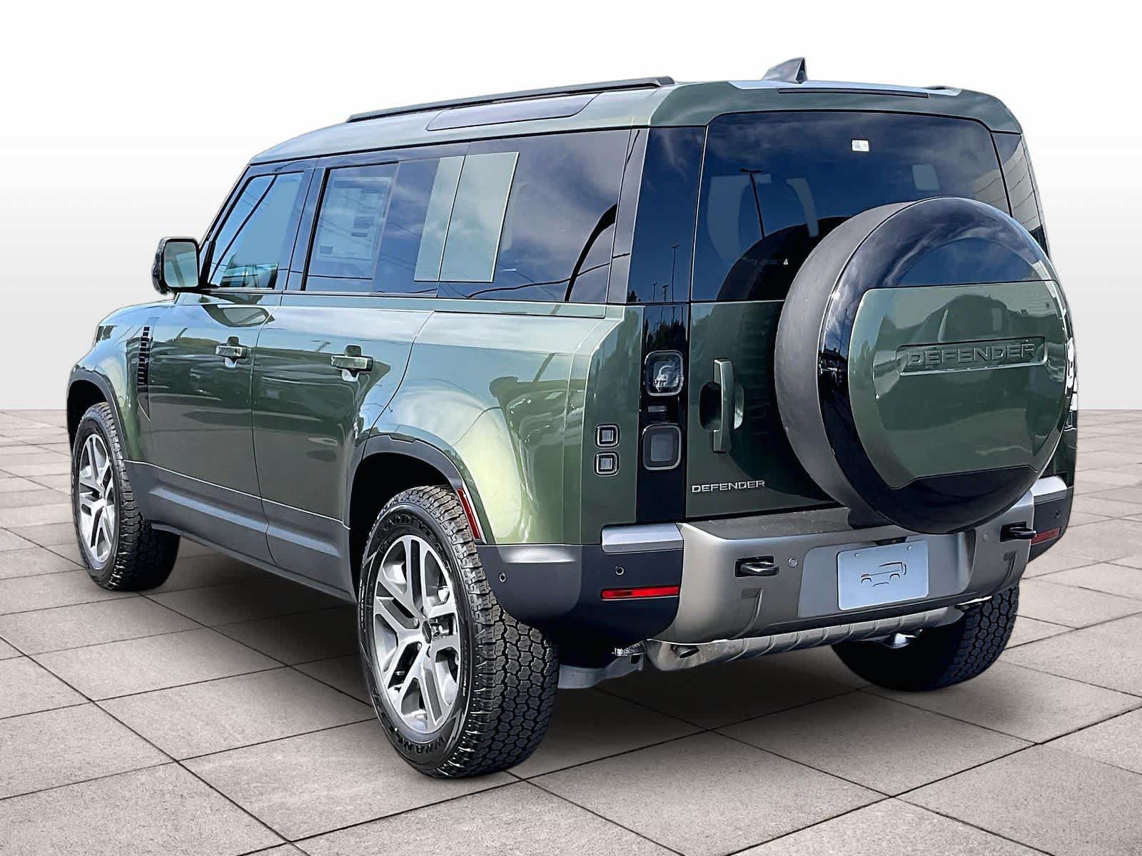 New 2026 Land Rover Defender 110 S AWD/4WD image 3