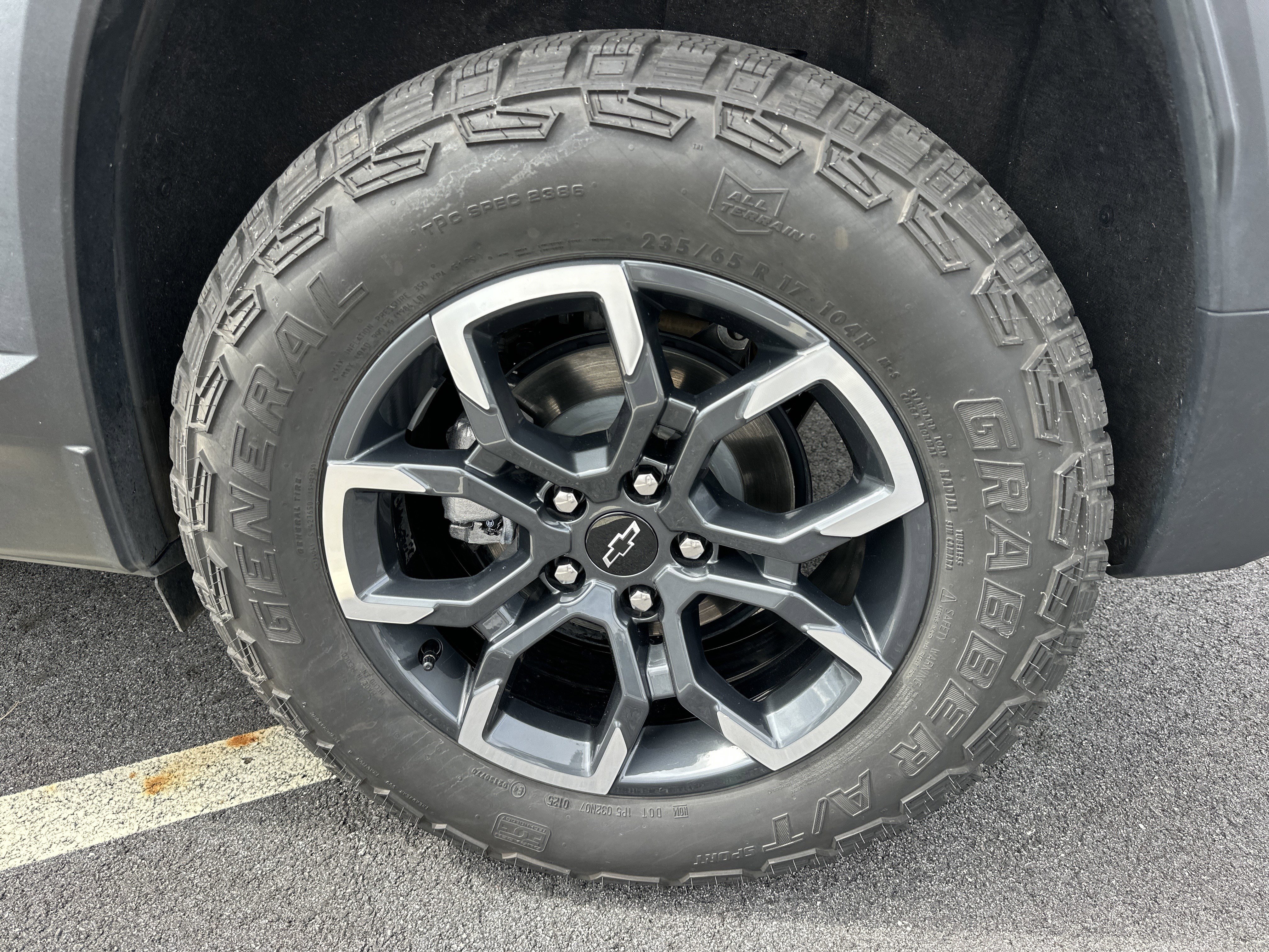 Certified 2026 Chevrolet Equinox ACTIV image 21