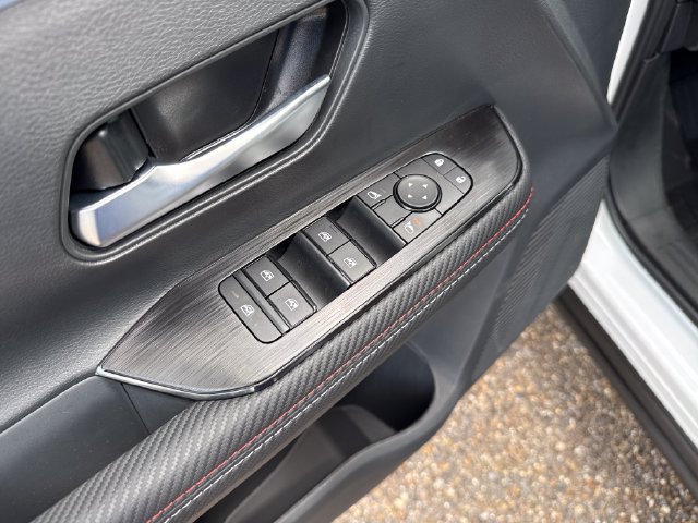 New 2027 Nissan Kicks SR AWD/4WD image 11