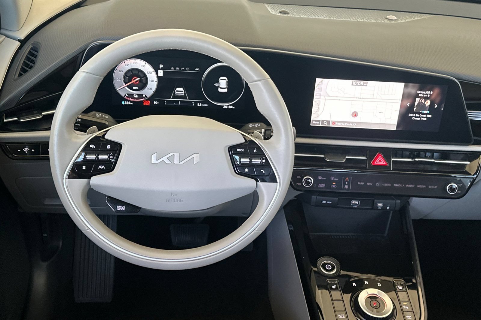 Certified 2023 Kia Niro Wind FWD image 15