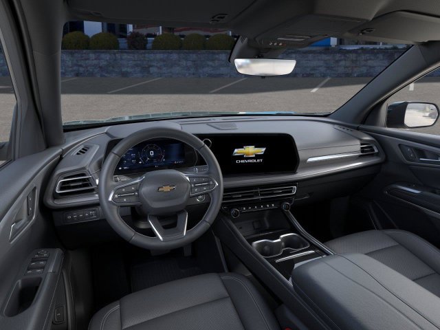 New 2027 Chevrolet Traverse LT w/ Sun and Wheel Package AWD/4WD image 17