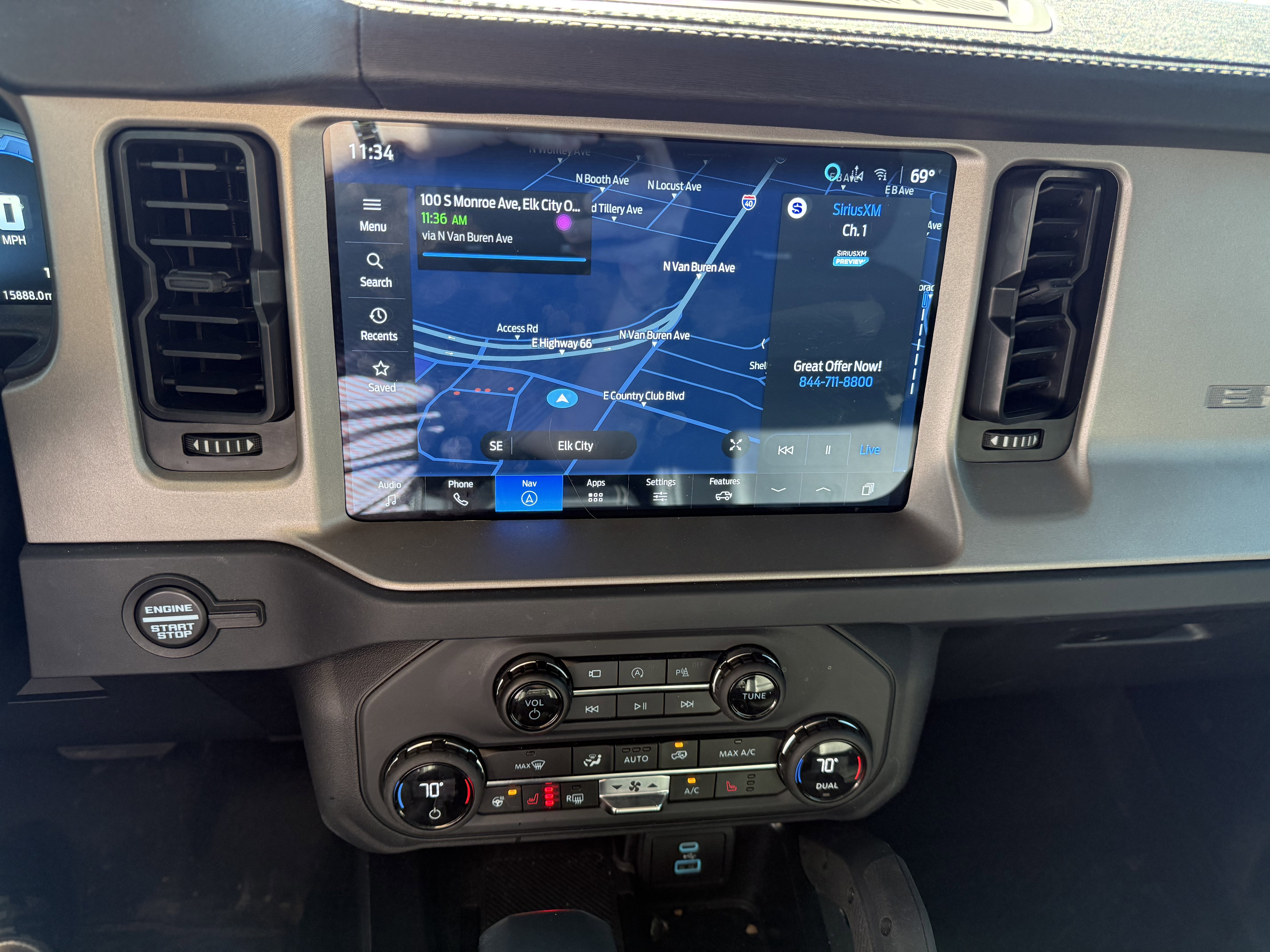 Used 2025 Ford Bronco Outer Banks w/ Sasquatch Package AWD/4WD image 7
