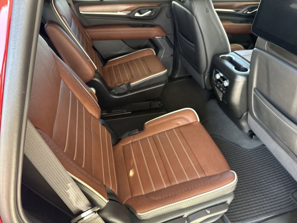 Certified 2024 GMC Yukon Denali Ultimate image 37