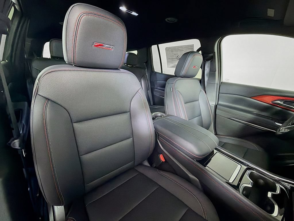 New 2026 Chevrolet Traverse Z71 w/ Enhanced Driving Package AWD/4WD image 25