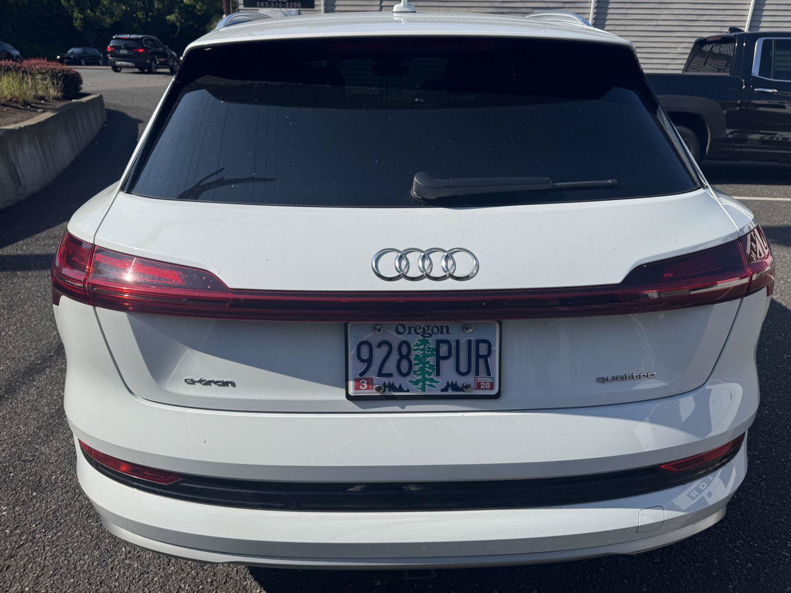 Used 2021 Audi e-tron Premium Plus AWD/4WD image 4