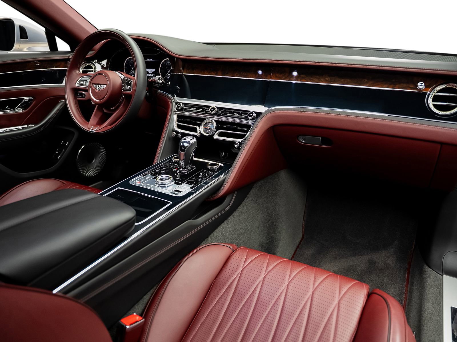 Used 2022 Bentley Flying Spur W12 AWD/4WD image 2