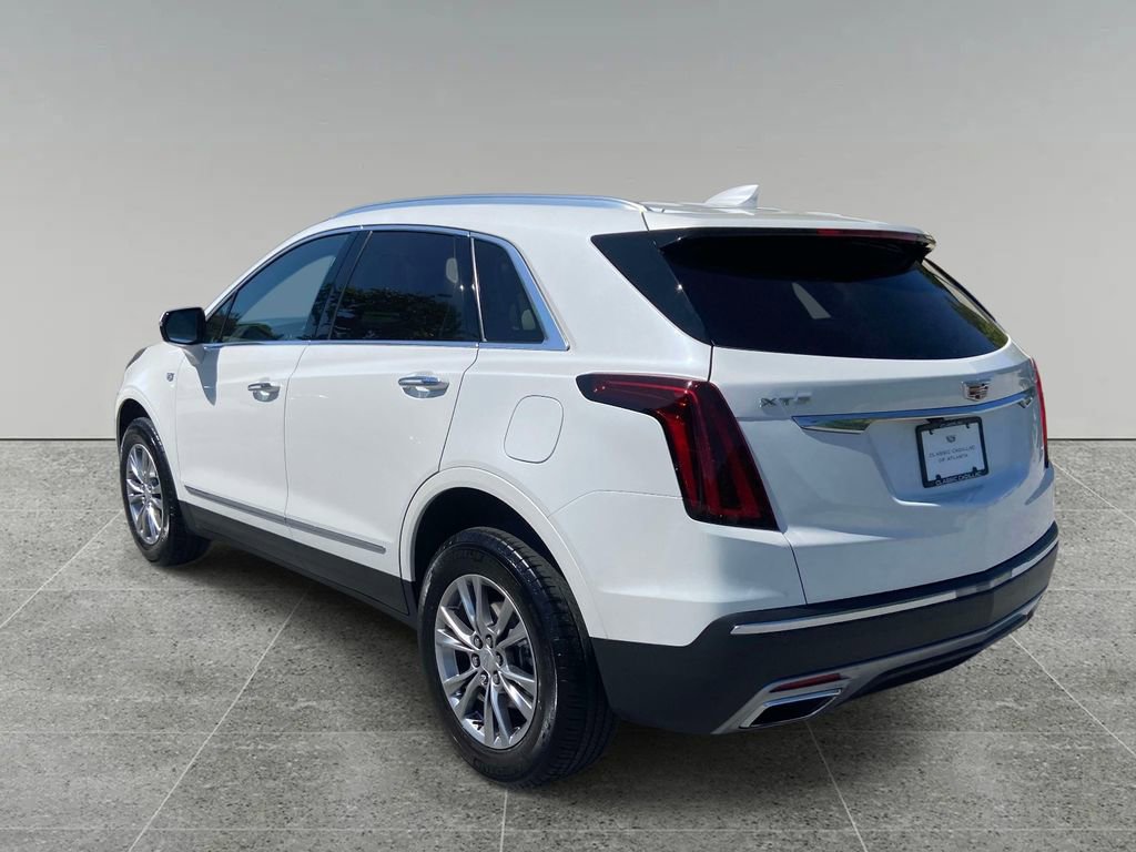 Certified 2023 Cadillac XT5 Premium Luxury FWD image 3