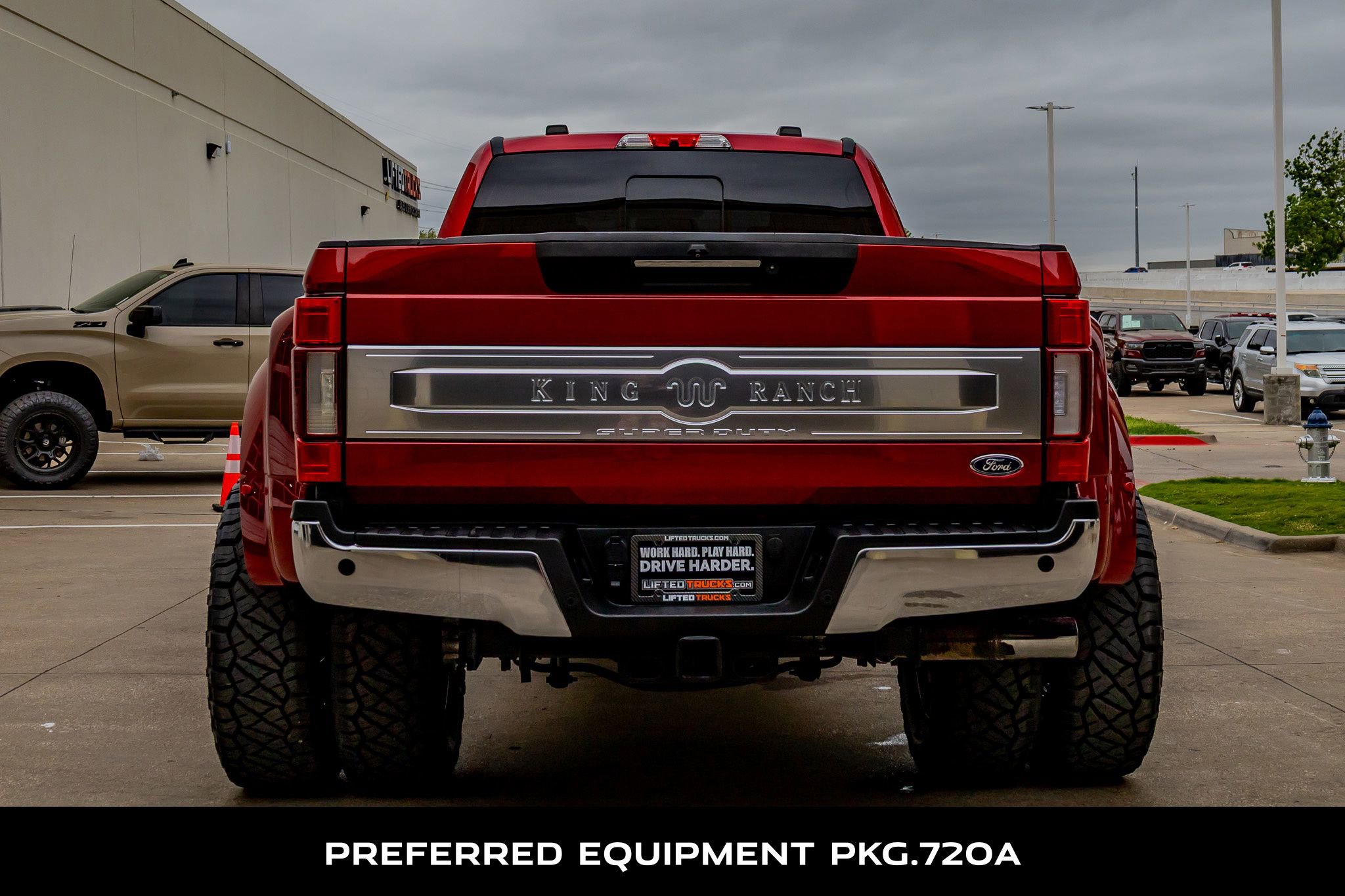 Used 2022 Ford F350 King Ranch w/ King Ranch Ultimate Package AWD/4WD image 8